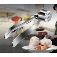 Cuisine professionnelle de qualité alimentaire cuisine manuelle broyeur en acier inoxydable hachoir gingembre hachoir presse ail broyeur