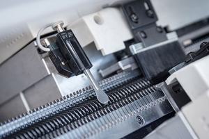 Pas cher 2024 CIXING STEIGER MACHINE À TRICOTER INFORMATIQUE 16g 72 Pouces - Product Image 3