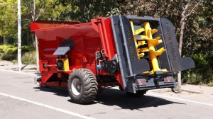 Nouveau Spreader d'<span class=keywords><strong>Engrais</strong></span> et de Fumier Agricole LEABON LB9SL-3 à Haute Productivité avec Capacité de 10-<span class=keywords><strong>15</strong></span> Mu/h - Product Image 4