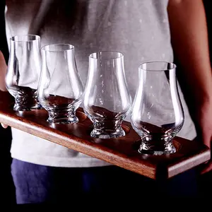 2022 עץ יין זכוכית מחזיק יין זכוכית עץ מלא מגש בר מסעדה מסחרי מחזיק כוס טעימות מתלה