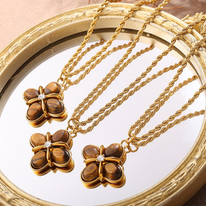 Collar de Trébol de Cuatro Hojas con Piedra Ojo de Tigre, Cadena Chapada en Oro, Colgante de Clavícula, Regalo para Mujer, Joyería de Moda - Product Image 2