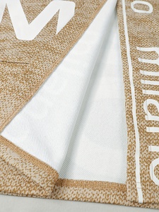 Manteau trench beige à capuche pour femme - Manches longues, coupe ample, veste streetwear, fermeture éclair, poches avant, 100% polyester, décontracté - Product Image 5