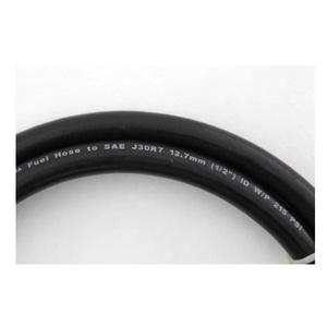 3/8 <span class=keywords><strong>10</strong></span> <span class=keywords><strong>mm</strong></span> usine noir rouge huile Diesel essence vieillissement résistant à l'usure lisse Nitrile NBR tuyau de <span class=keywords><strong>carburant</strong></span> en caoutchouc industriel - Product Image 5