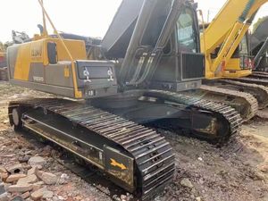 Pelles Volvo 24 tonnes d'occasion Volvo EC240D EC210 EC220 pelle sur chenilles avec EPR_Germany_Packing godet moteur kubota - Product Image 3