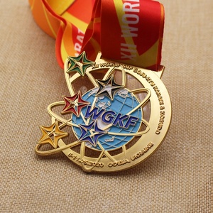 Regali Souvenir medaglia di Karate tagliata con <span class=keywords><strong>smalto</strong></span> morbido oro <span class=keywords><strong>lucido</strong></span> con stelle personalizzate - Product Image 4