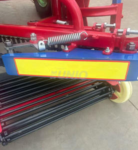 Récolteuse d'arachides tractée par motoculteur à transmission par engrenages, pour mini-terres agricoles, à faible taux de bris, compatible sol sec et humide - Product Image 5