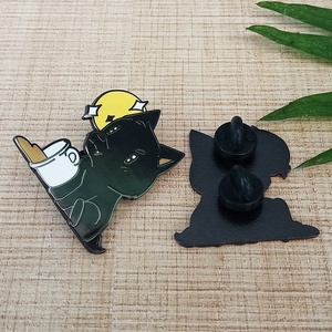 De pequeño sombrero de solapa promocional barato esmalte de Metal de la mejor calidad de fabricantes en China Pin de solapa de Metal - Product Image 4