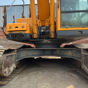 Excavatrice sur chenilles moyenne Hyundai R220LC 9S, qualité stable, pièces suffisantes, performances exceptionnelles, service après-vente sans souci - Product Image 2