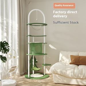 برج قطط خشبي فاخر متعدد المستويات مع لوح خدش، تصميم عصري ومتين وصديق للبيئة - Product Image 1