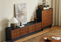 Buffet de salle à manger en bois au design géométrique rétro de luxe, meuble de rangement de style mid-century modern