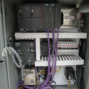 ตัวแปลงความถี่รุ่นใหม่ 6DR5010-0 NNNG EN 00 01-0AA0 ความปลอดภัย 24 โวลต์ 12 แอมป์ พีวีซี - Product Image 2