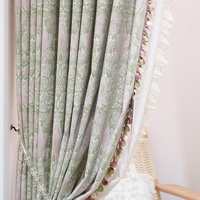Rideaux occultants jacquard floraux en tissu polyester soyeux sur mesure pour fenêtres baies pleine hauteur avec trous pré-perforés