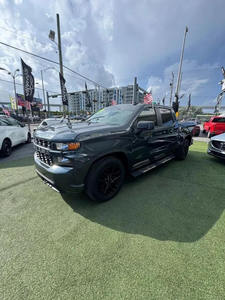 أفضل عرض: سيارات مستعملة نظيفة، شيفروليه سيلفرادو 1500 ليميتد 2022، كابينة طاقم مخصصة، بيك أب 4 أبواب، صندوق 5 3/4 قدم، جاهزة للشحن - Product Image 3