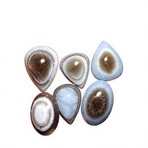 Vente en gros d'agate œil-de-tigre, pierre précieuse naturelle, matière première, toutes formes mélangées, taille personnalisable, diamètre du trou, cabochon pour la fabrication de bijoux - Product Image 1