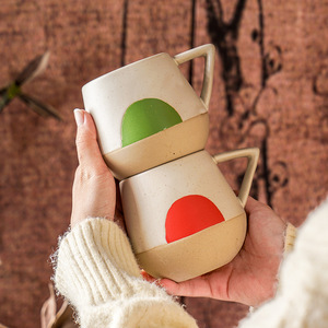 Tasse en céramique de Chaozhou, design rétro rayé, pour café ou thé, cadeau pour couple. - Product Image 2