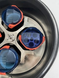 मैलिनस 750 मिलीलीटर x 4 चिकित्सा प्रयोगशाला कम गति प्रशीतित सेंट्रीफ्यूज - Product Image 5