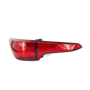 Feux arrière LED modifiés de marque CYH pour Land Cruiser LC300 2022-2024, feux arrière à LED pour Toyota Fortuner - Product Image 3
