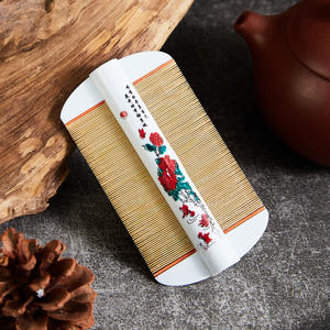 Peine <span class=keywords><strong>de</strong></span> bambú chino tradicional hecho a mano <span class=keywords><strong>de</strong></span> doble cara con dientes finos para la eliminación <span class=keywords><strong>de</strong></span> caspa, piojos, lindas y pulgas, para limpieza del cabello <span class=keywords><strong>de</strong></span> niñas, niños y bebés. - Product Image 2