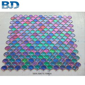 Tuile de mosaïque en verre marocain à effet écaille de poisson, finition brillante mate irisée bleu vert arc-en-ciel, pour crédence de salle de bain et décoration murale de cuisine - Product Image 4