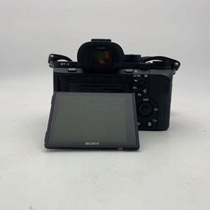Appareil photo numérique Sony A7S <span class=keywords><strong>II</strong></span> 4K vidéo plein format d'occasion pour mariages/événements - Product Image 5