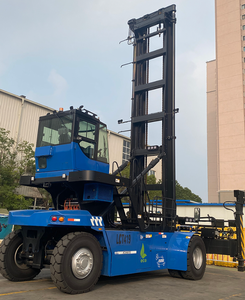 מלגזה חשמלית סינית איכותית מדגם XCH908E בעלת כושר הרמה של 9 טון, להעברת מכולות ריקות, עם יכולת ערימה של 8 שכבות, לפעילות נמלית. - Product Image 6