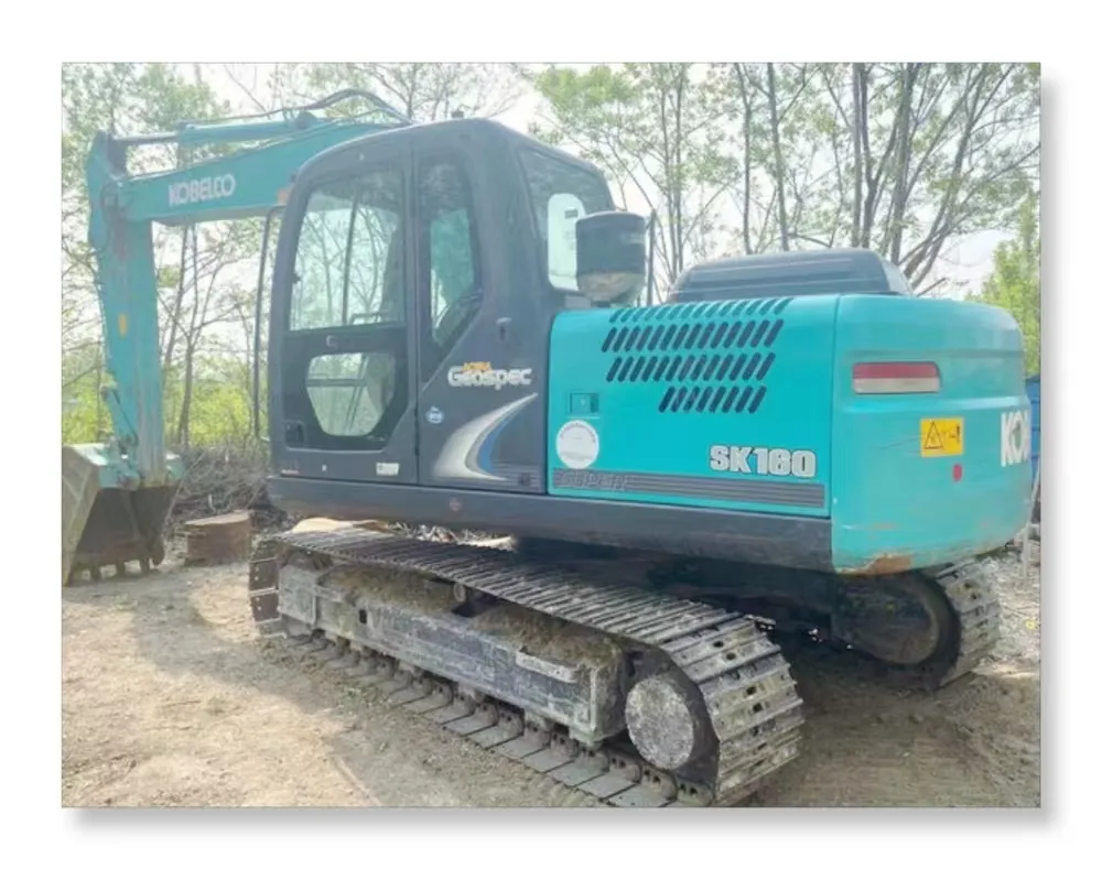 حفارة مستعملة Kobelcoo sk130 اليابان في حالة جيدة حفارة مستعملة kobelco-sk60 sk55 sk135 زحف هيدروليكي للبيع