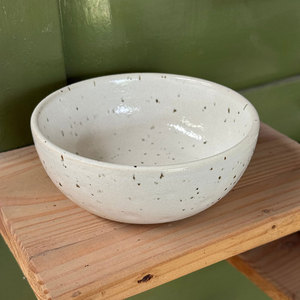 Premium Handmade Ceramic Speckled White Soup Bowl Glazed Microwave Safe Oven Safe Durable Hotel Restaurant <b>Dinnerware</b> Wholesale - Product Image 3