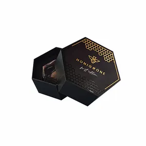 Bajo MOQ fácil envío en relieve de grado alimenticio forma única botella de miel hexagonal caja de embalaje para botella de abeja de miel