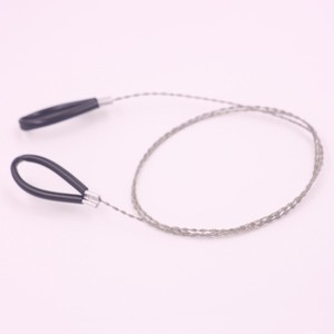 เลื่อยลวดสแตนเลส 74 ซม. ดีไซน์กะทัดรัด เครื่องมือเอาตัวรอดกลางแจ้ง - Product Image 3