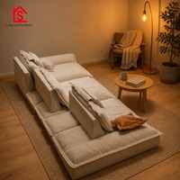 Canapé italien minimaliste en forme de voilier |   Tissu givré |   Dossier haut |   Grande profondeur d'assise |   Canapé de salon