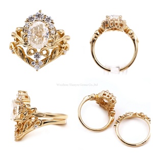 Tianyu đá quý tùy chỉnh thực hiện 7x9mm 2ct DEF VS1 hình bầu dục moissanite kim cương 14k Rắn vàng vàng trang sức nhẫn Set vương miện thiết kế cho phụ nữ - Product Image 2