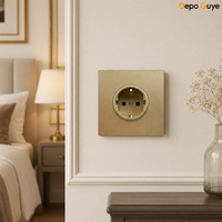 Prise murale électrique décorative industrielle française 4 modules 10A 220V avec interrupteur et ports USB-A et USB-C IP20