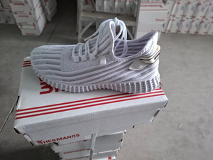 Chaussures de course unisexes, empeigne en mesh, semelle extérieure en caoutchouc, semelle intermédiaire en EVA, blanc 34243/211 - Product Image 3