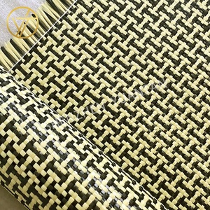 <span class=keywords><strong>Fibre</strong></span> de tissu hybride de kevlars de <span class=keywords><strong>carbone</strong></span> de sergé anti-coupure pour des pièces de voiture - Product Image 2