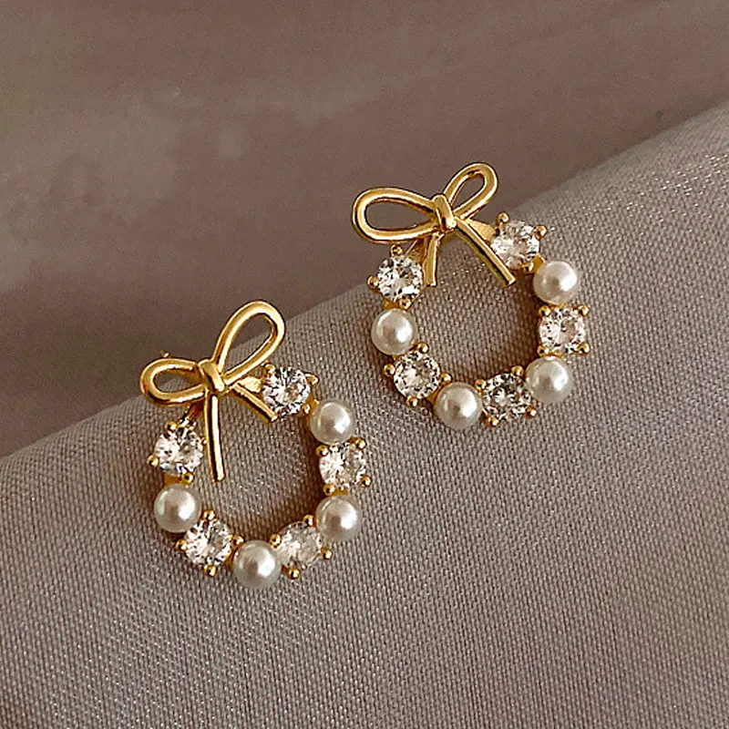 Luxury Pearl Bowknot Stud Earrings For Women Girls Temperament Elegant Ear Studs Piercing Party Wedding Korean Fashion Jewelry