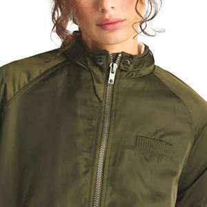 Chaqueta de satén para mujer, diseño elegante, cómoda y transpirable, para invierno, calidad premium, chaqueta universitaria de satén para mujer, MOQ bajo - Product Image 4