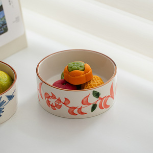 Bols en céramique peints à la main, décor floral sous glaçure, pour servir la nourriture à la maison - Product Image 4