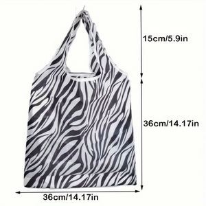 Bolsa de Compras Plegable Resistente y Expandible, Reutilizable, de Poliéster 190T - Product Image 4