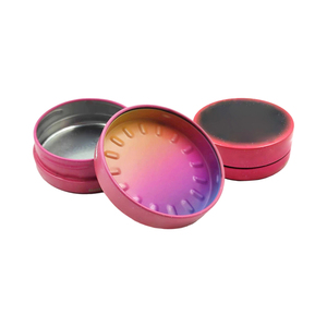 Boîte ronde en métal avec couvercle en <span class=keywords><strong>spirale</strong></span> à double couche pour tablettes d'accessoires de bonbons Conception à l'épreuve des enfants pour éviter toute ouverture involontaire - Product Image 3