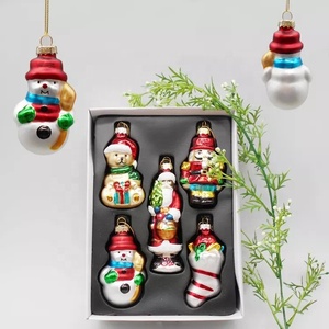 Decorazioni Natalizie di Lusso Personalizzate 2026, Palline di Vetro Soffiato per Albero di Natale - Product Image 2