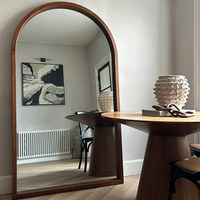 Nouveau style miroir sur pied arqué pleine longueur, fait main, sur mesure, style vintage, finition grain de bois, blanc antique, miroir mural