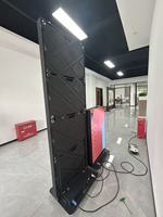 Écran d'affichage LED pliable d'intérieur sur mesure pour usine, signalisation numérique haute luminosité pour la publicité en magasin de détail et centre commercial