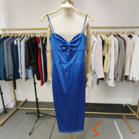 Derniers stocks : Robe moulante à bretelles pour femme, en satin patchwork, design midi, en solde.