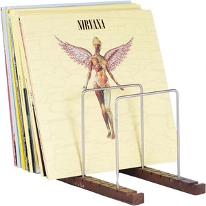 Support de rangement <span class=keywords><strong>pour</strong></span> disques vinyles Decibelvibe, design détachable, acier inoxydable, bois de noyer massif, affichage premium « En cours de lecture » <span class=keywords><strong>pour</strong></span> 75 disques - Product Image 1