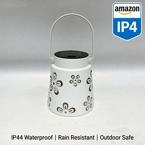 Nouvelle Arrivée Lanterne Solaire Extérieure Étanche IP44 Moderne en Fer Forgé Motif Cœur Creux Fleur Blanc & Or pour Patio Jardin - Product Image 2