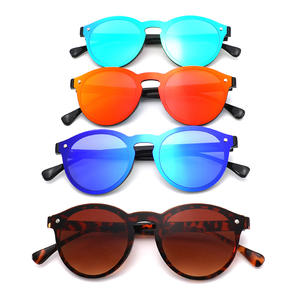 Gafas de sol para mujer Conchen, UV400, montura de PC, lentes de clase 2, para viajes, conducción, protección solar, estilo moderno. - Product Image 5