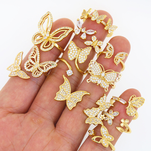 Anillo de Mariposa Chapado en Oro de 18K al por Mayor para <span class=keywords><strong>Mujer</strong></span>, Anillo Abierto Ajustable con Micro Pavé de Circonitas, Joyería a Granel - Product Image 1