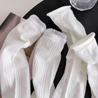 Chaussettes d'été fines en dentelle à volants pour femmes, en coton, blanches, élégantes, pour le quotidien et les occasions décontractées, vente en gros