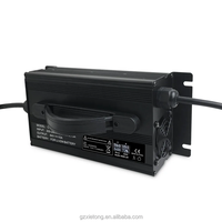 Chargeur de batterie personnalisé C1200 12V40A 24V30A pour machine à laver les sols avec affichage OLED MCU