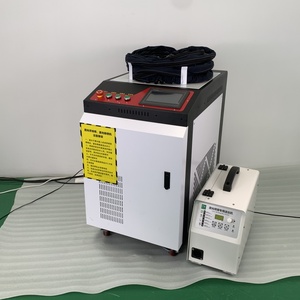 Machine de soudage laser portable à refroidissement par air automatique portable 1500w 2000w soudage laser à fibre portable - Product Image 2